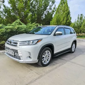 Toyota Highlander 2019