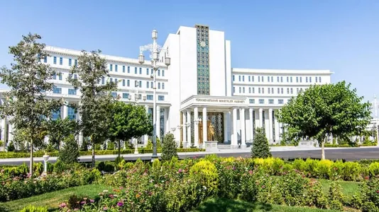 Министр образования Туркменистана стала вице-премьером