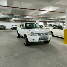 Nissan Navara 2004