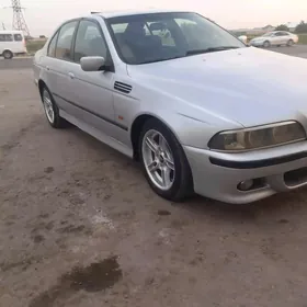 BMW 5 Series 2000