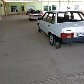 Lada 21099 2000