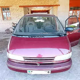 Toyota Previa 1992