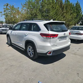 Toyota Highlander 2018