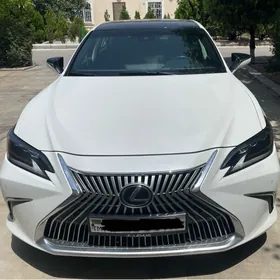 Lexus ES 350 2019