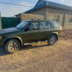 Nissan Pathfinder 1998