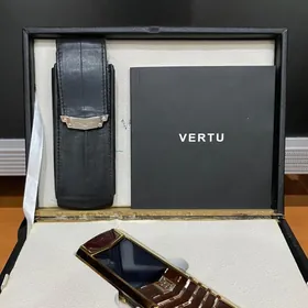 Vertu Signature