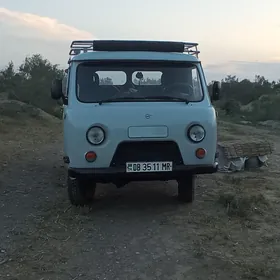 UAZ 452 2008