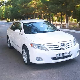 Toyota Camry 2010