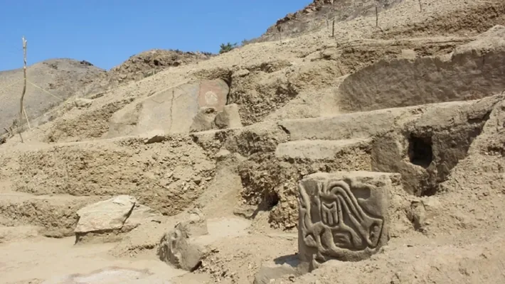 Arheologlar Peruda çäge aňňatlarynyň astyndan 5000 ýyllyk syrly ybadathana tapdylar