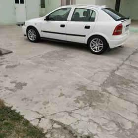 Opel Astra 2002