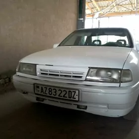 Opel Vectra 1992