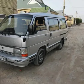 Toyota Hiace 1989