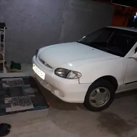 Hyundai Accent 1998