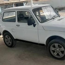 Lada Niva 1991