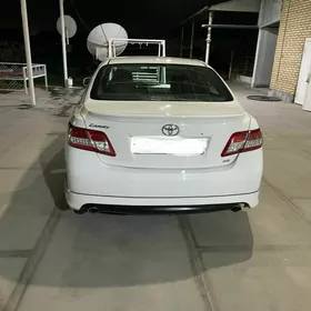 Toyota Camry 2010