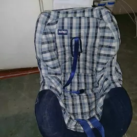 детской кресло для машины