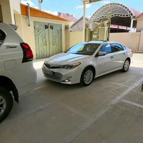 Toyota Avalon 2013