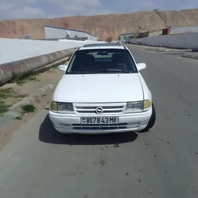 Opel Astra 1992