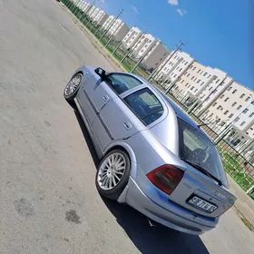 Opel Astra 2003