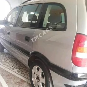 Opel Zafira 2002