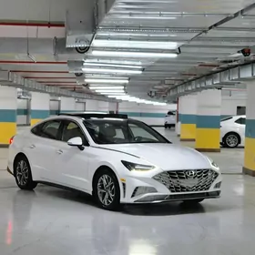 Hyundai Sonata 2021