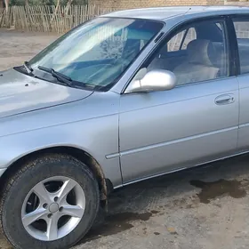 Toyota Corolla 1995