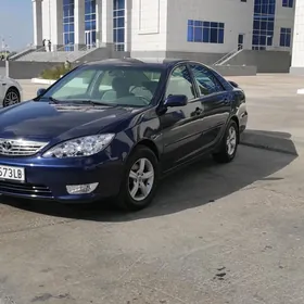 Toyota Camry 2004