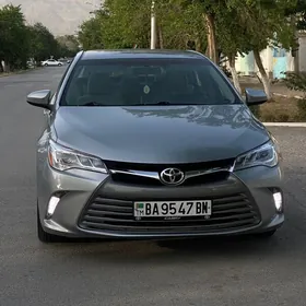 Toyota Camry 2016