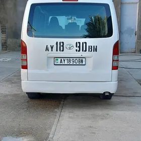 Toyota Hiace 2007