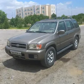 Nissan Pathfinder 2001