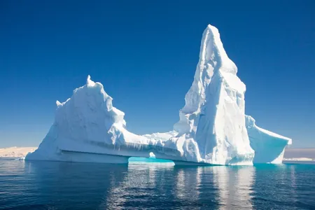 Ученые предлагают искусственно затормозить таяние ледников: радикальный метод