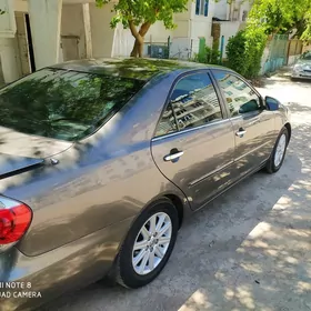 Toyota Camry 2003