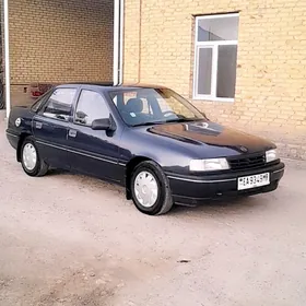 Opel Vectra 1990