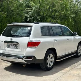 Toyota Highlander 2011