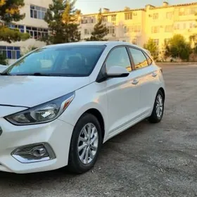 Hyundai Accent 2019