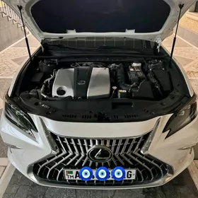 Lexus ES 350 2023