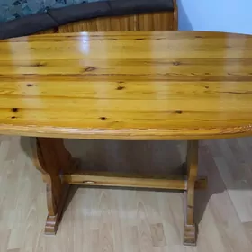 стол обеденный деревянный