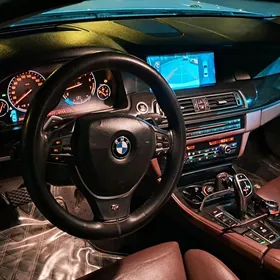 BMW F10 2011