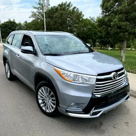 Toyota Highlander 2015