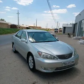 Toyota Camry 2005