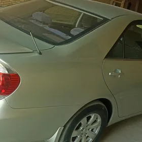 Toyota Camry 2003