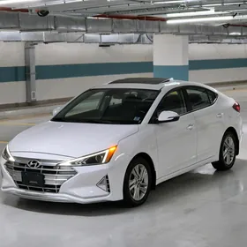 Hyundai Elantra 2020