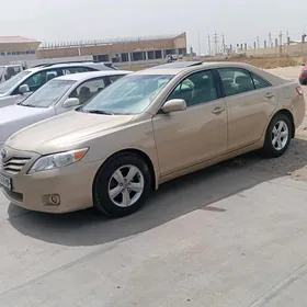 Toyota Camry 2010