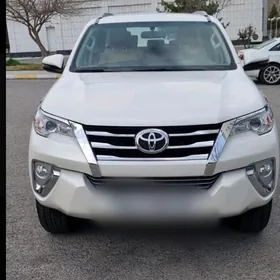 Toyota Fortuner 2018