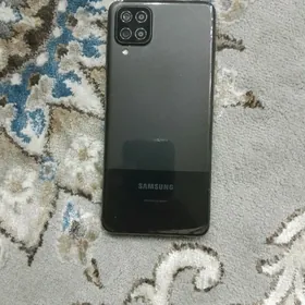 Samsung a12