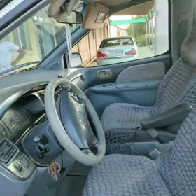 Toyota Sienna 1998