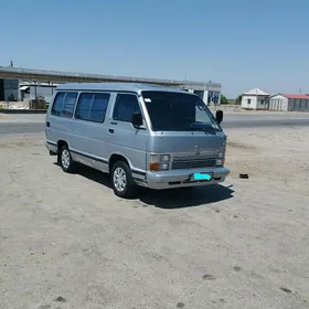 Toyota Hiace 1989