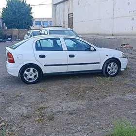 Opel Astra 1998