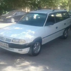 Opel Astra 1995