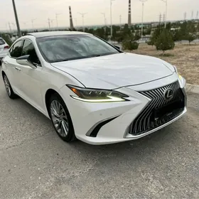 Lexus ES 350 2019